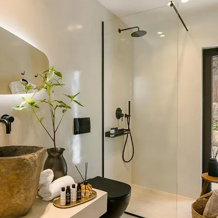 Kisterna Luxury Living *