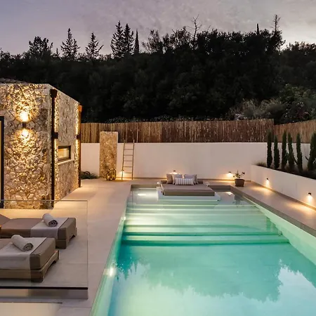 Вилла Kisterna Luxury Living Makriotika