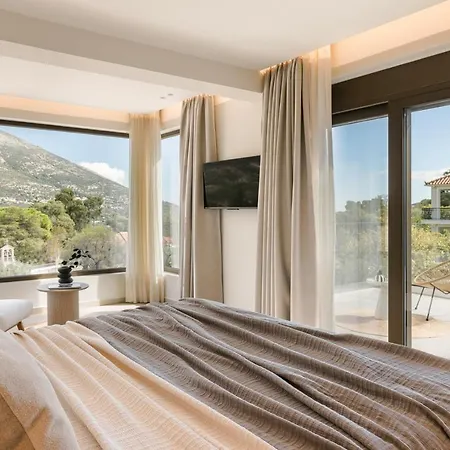 Kisterna Luxury Living * Makriotika